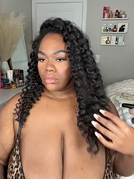Mari Melons online show from 10-03-25, 12:36