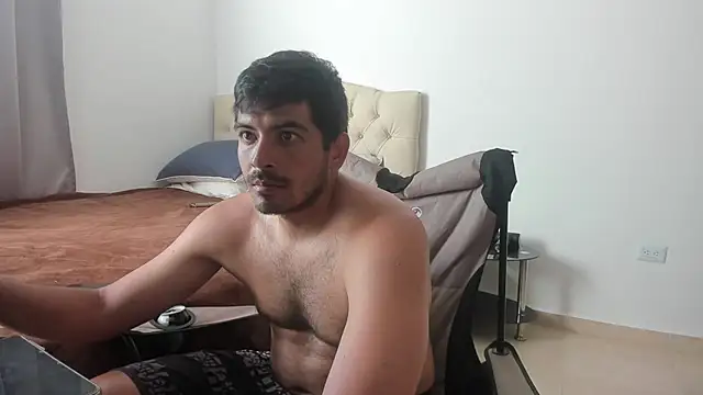 Snapshot of Himoreno25 chatting on 03-16-26, 09:06 Himoreno25 online show from 03-16-26, 09:06