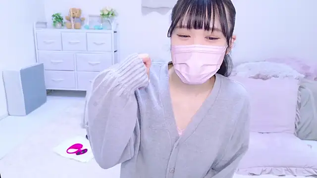 Snapshot of Rico-pin chatting on 02-26-25, 06:04 Rico-pin online show from 02-26-25, 06:04