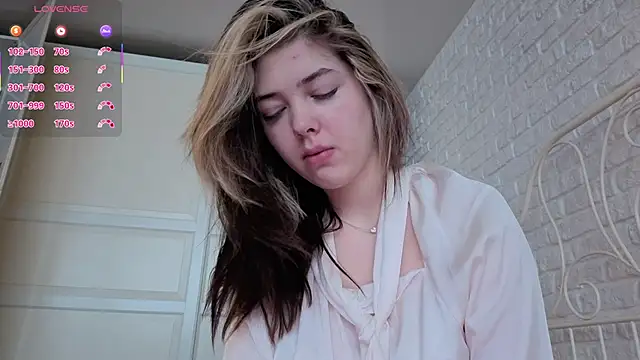 Vanessa Walters online show from 03-09-26, 03:32