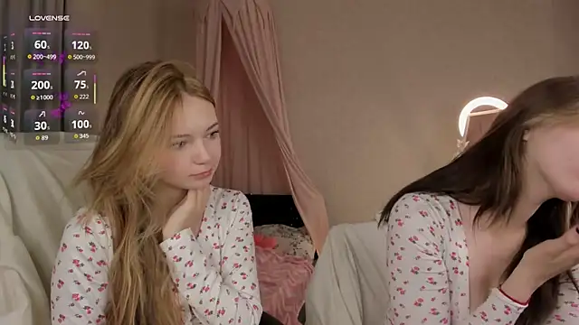 Vanessa Walters online show from 10-12-25, 02:57