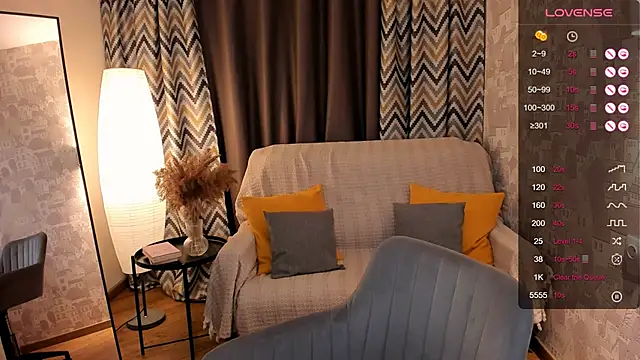 Snapshot of annacooleman chatting on 03-04-25, 05:32 annacooleman online show from 03-04-25, 05:32