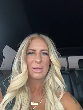 blondiluvsanal online show from 02-14-26, 08:09