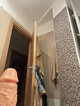 Deasquirty online show from 03-18-26, 05:25