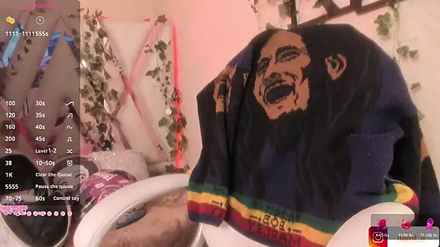 Punkys  online show from 09-17-25, 04:20