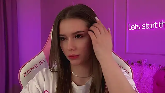 DianaVert online show from 03-08-26, 06:11