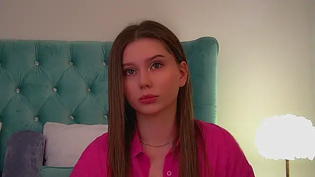 DianaVert online show from 11-19-25, 11:10