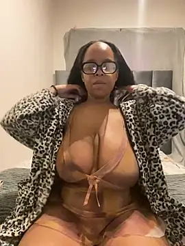 Saggy areola95 online show from 07-23-26, 08:55