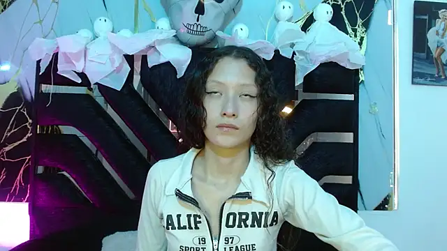 abbycutecs online show from 10-29-25, 08:41