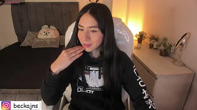 Beck jones online show from 10-28-25, 03:00