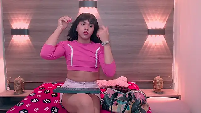 AndreaGil  online show from 02-13-26, 04:29