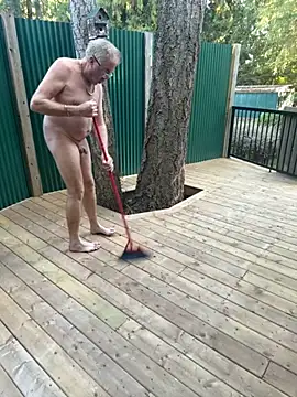 twist699 online show from 10-09-25, 04:40