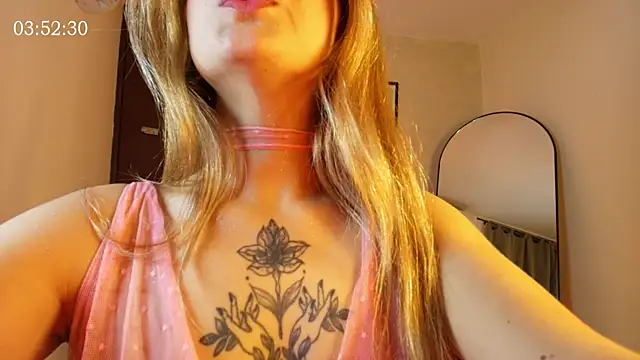 SweetJennaa online show from 06-26-26, 03:45