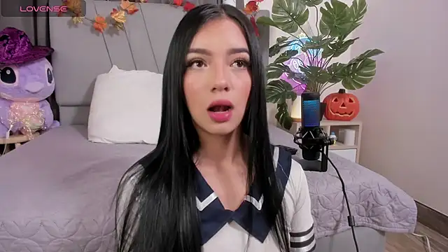 emy bonita1 online show from 10-28-25, 11:58