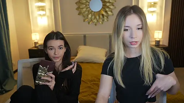 Snapshot of Gabriella054 chatting on 03-20-25, 08:09 Gabriella054 online show from 03-20-25, 08:09