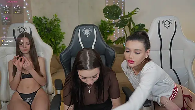 Snapshot of Gabriella054 chatting on 02-05-25, 11:55 Gabriella054 online show from 02-05-25, 11:55