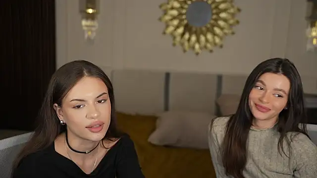 Snapshot of Gabriella054 chatting on 03-17-25, 11:10 Gabriella054 online show from 03-17-25, 11:10