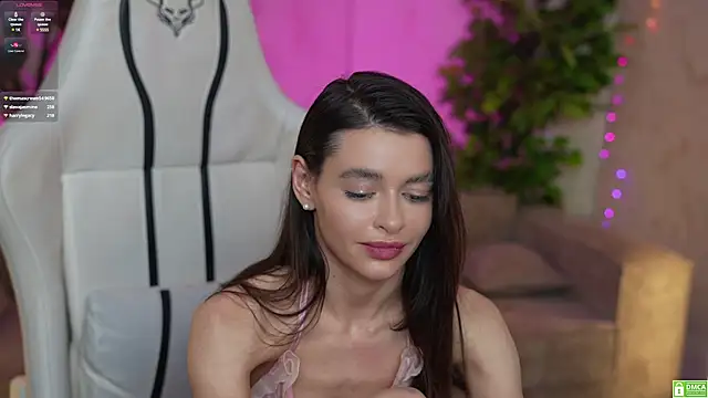 Snapshot of Gabriella054 chatting on 01-26-25, 06:28 Gabriella054 online show from 01-26-25, 06:28