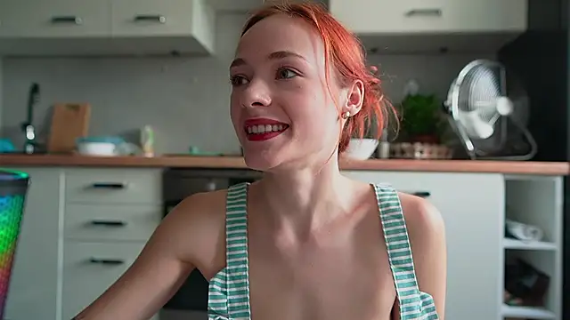 MiaRouge online show from 07-09-26, 02:38