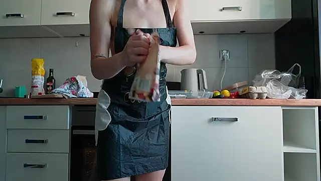 MiaRouge online show from 06-26-26, 03:29