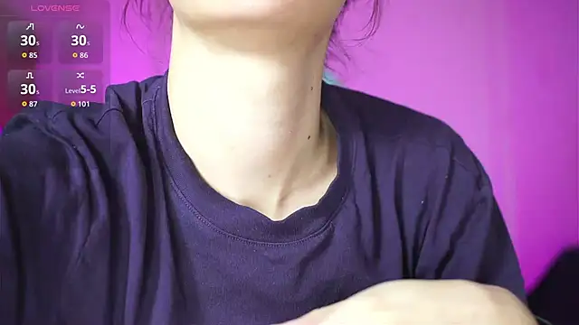 Snapshot of Miss__Bia chatting on 02-27-26, 10:31 Miss Bia online show from 02-27-26, 10:31