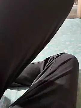 PRIYANHUxh online show from 04-09-26, 06:41