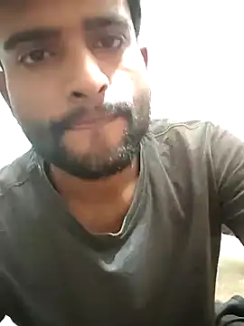 PRIYANHUxh online show from 04-20-26, 02:51