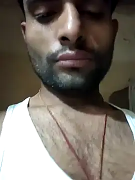 PRIYANHUxh online show from 04-07-26, 07:48