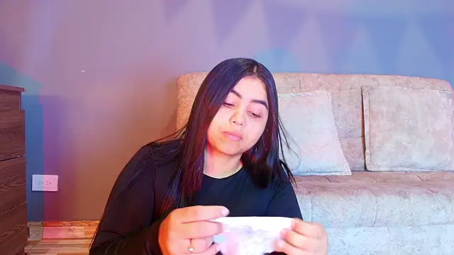 jade brunnette online show from 07-10-26, 08:31