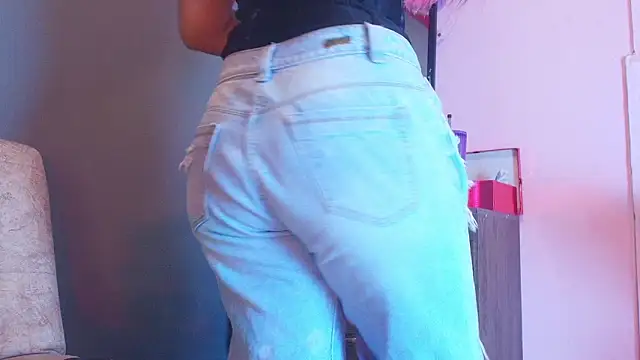 jade brunnette online show from 03-18-26, 08:10