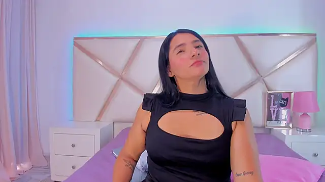 Snapshot of DashaFoxxx chatting on 10-07-25, 01:45 DashaFoxxx online show from 10-07-25, 01:45