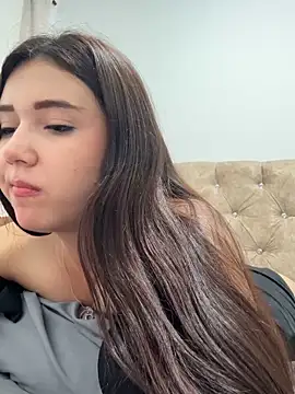 Snapshot of mia_cooper_24 chatting on 03-21-26, 08:19 mia cooper 24 online show from 03-21-26, 08:19