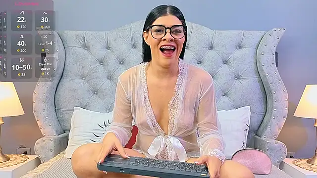Snapshot of Maguy_Mistress chatting on 10-03-25, 12:06 Maguy Mistress online show from 10-03-25, 12:06