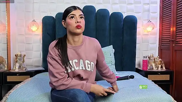 Snapshot of Maguy_Mistress chatting on 04-13-26, 12:09 Maguy Mistress online show from 04-13-26, 12:09