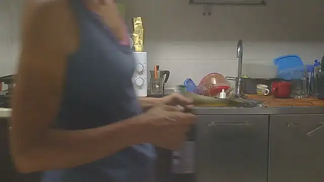 couplemilf2 online show from 07-01-26, 06:41