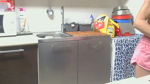 couplemilf2 online show from 04-10-26, 06:48