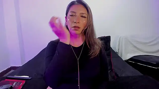 MichelleManson online show from 09-27-25, 09:37