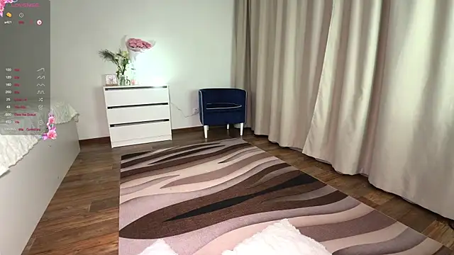 diaanona online show from 05-18-26, 11:42