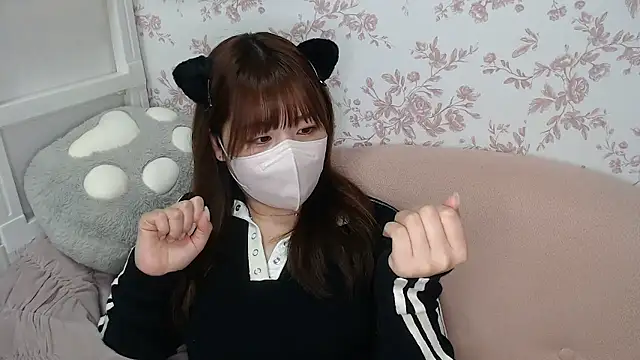 mei hosina online show from 02-22-26, 03:57