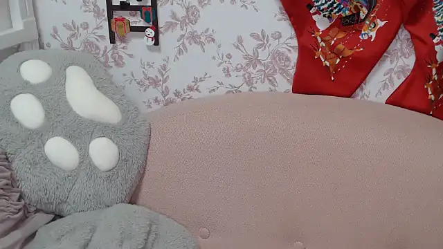 mei hosina online show from 11-21-25, 03:44