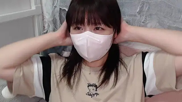 mei hosina online show from 10-24-25, 03:55