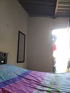 AlexaWarner online show from 11-07-25, 04:11