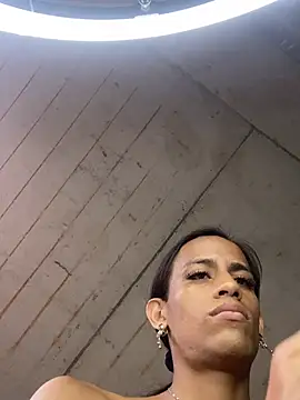 AlexaWarner online show from 04-26-26, 01:08