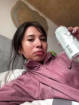 AlessiaVix online show from 01-24-25, 07:07