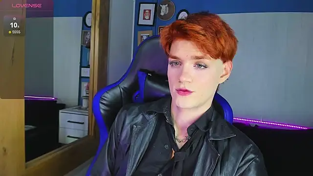 VladHellsing4 online show from 10-02-25, 01:58