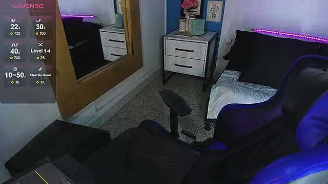 VladHellsing4 online show from 09-24-25, 02:34