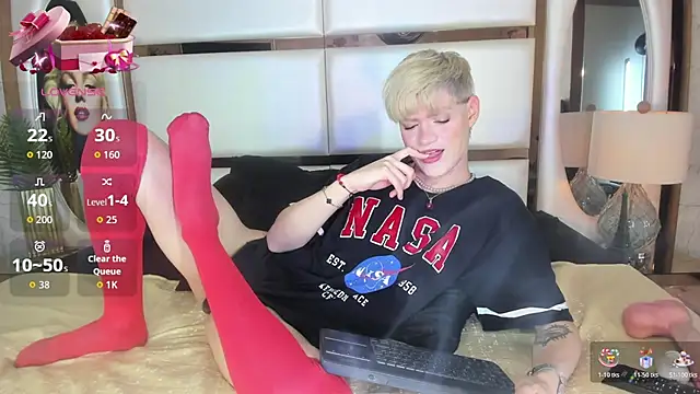 VladHellsing4 online show from 01-08-26, 02:45