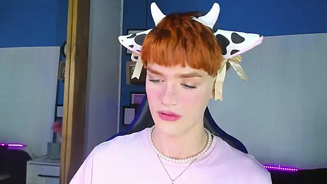 VladHellsing4 online show from 09-18-25, 02:31