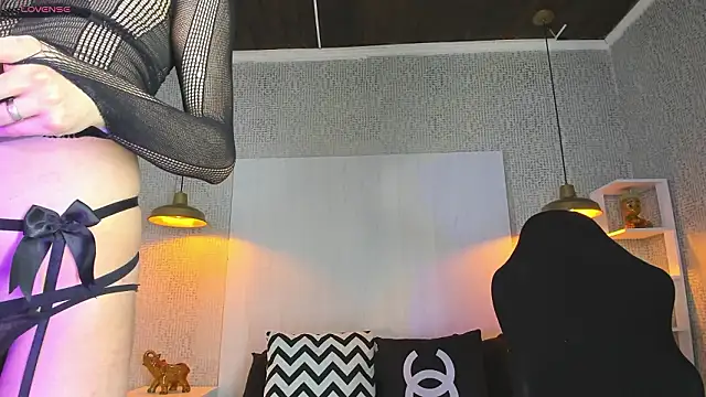 VladHellsing4 online show from 01-17-26, 02:42