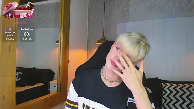 VladHellsing4 online show from 02-19-26, 01:52